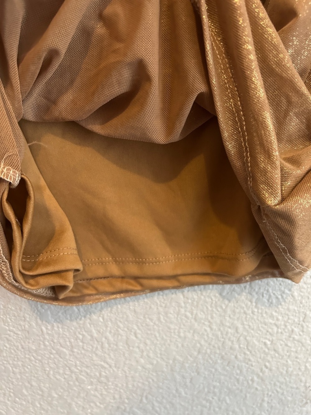 Shimmery Gold Long-Sleeve Ruched Bodycon Dress NWOT size M long sleeve - Picture 5 of 7